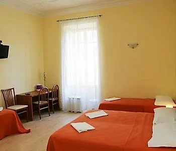 Trinity Oda ve Kahvaltı Roma